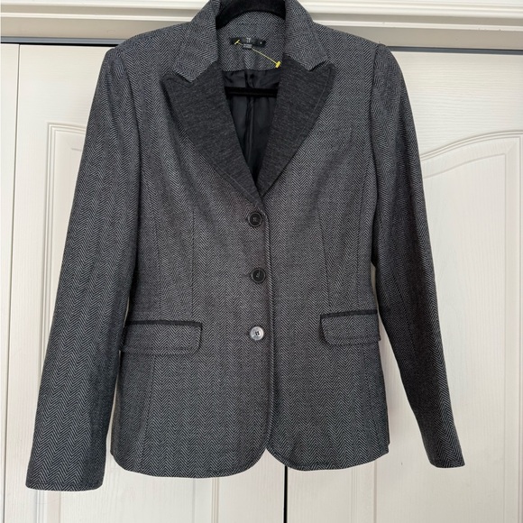 Teenflo Jackets & Blazers - TEENFLO | 100% Wool Chevron 3 Button Blazer
